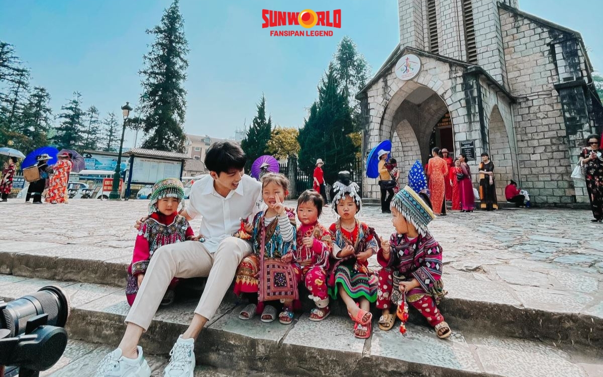 Các điểm check in Sapa: Nhà Thờ Đá Sapa 