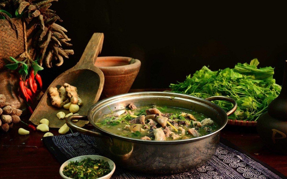 Thắng cố là đặc sản nên thử khi đi Sapa 2 ngày 1 đêm