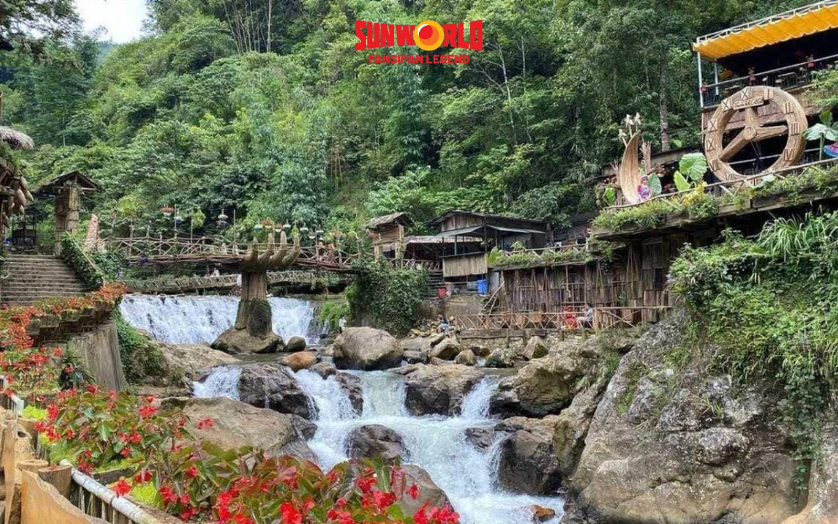Thác Tiên Sa ở Bản Cát Cát Sapa