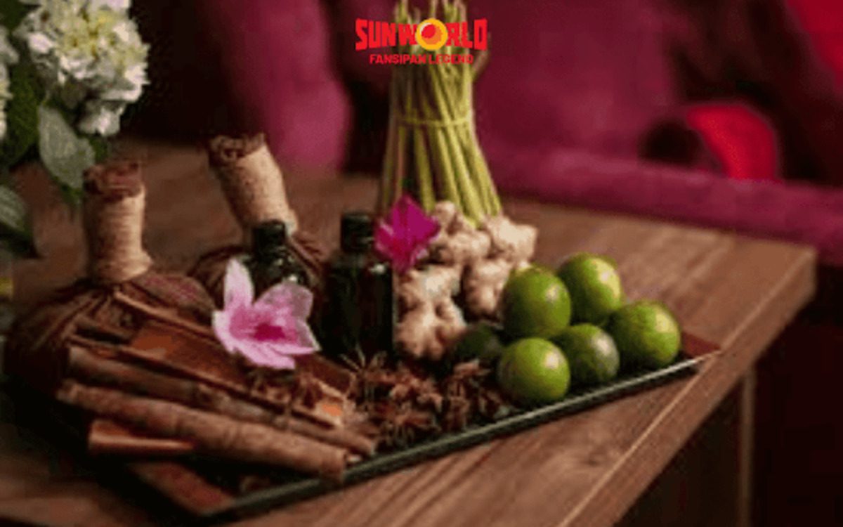 Tắm lá Dao đỏ Sapa: bài thuốc thần kỳ