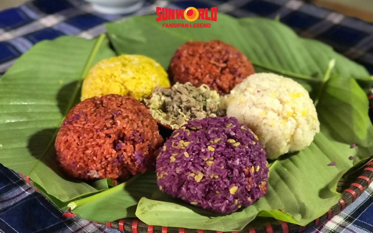 Ăn sáng Sapa với món xôi ngũ sắc đặc trưng