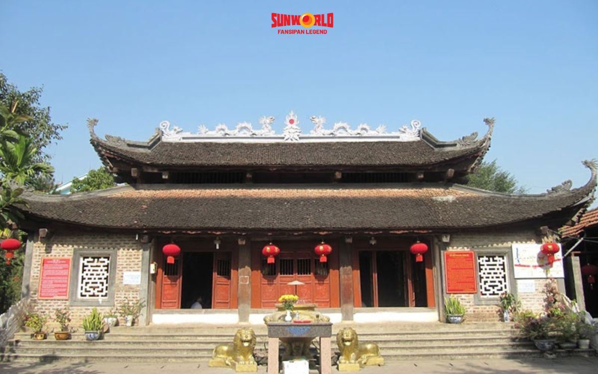 Kiến trúc Đền Ông Hoàng Bảy Sapa
